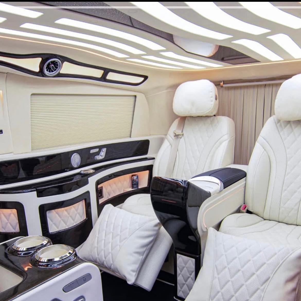 Mercedes V-Class VIP Paris FFGR